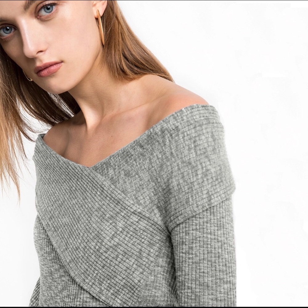 The Frida Backless Knitted Top - Sweater